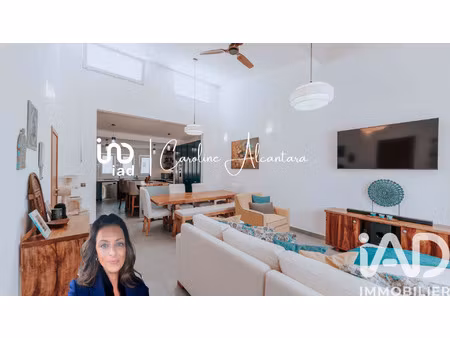 vente terrain à pézilla-la-rivière (66370) : à vendre / 188m² pézilla-la-rivière