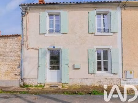 vente maison au poiré-sur-velluire (85770) : à vendre / 70m² le poiré-sur-velluire