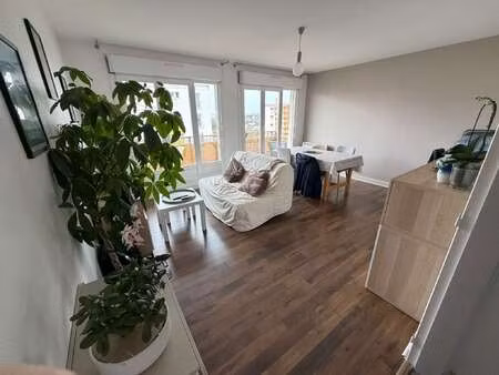 location appartement 2 pièces meublé à brest kerinou kerichen (29200) : à louer 2 pièces m