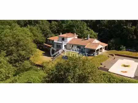 vente maison 11 pièces 340 m² à saint-amans-valtoret (81240)  440 000 €