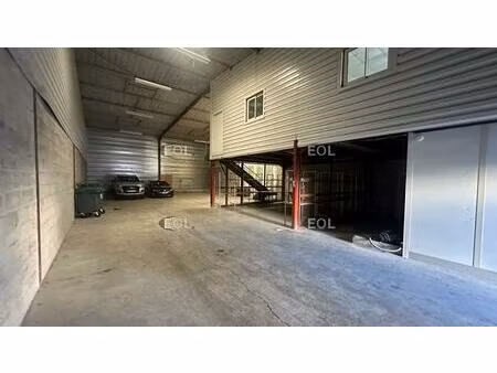 brie-comte-robert (77) - a vendre - local d'activité avec bureaux de 345 m²