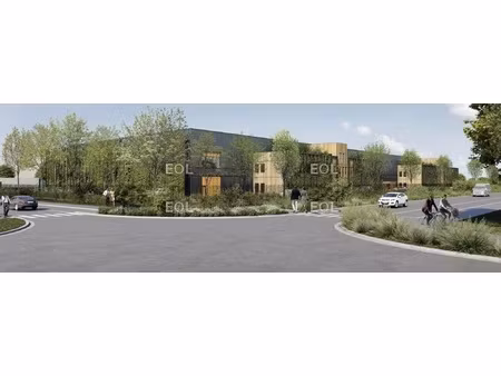 a vendre ou à louer immeuble de stockage avec des bureaux d'accompagnement à puiseux en fr