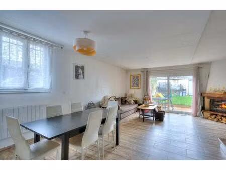 charmante maison 5 pièces avec jardin à évry