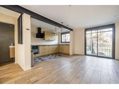 maison rénovée avec jardin à créteil