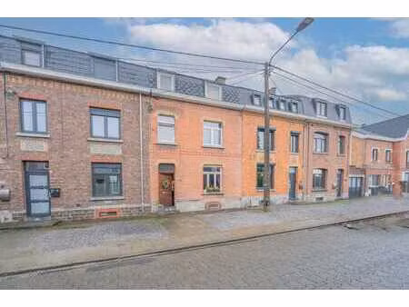 charmante maison 4 chambres et jardin à belgrade