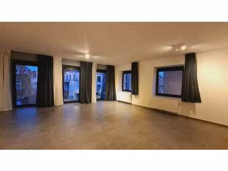 appartement neuf à louer  2ch  72m2  centre de binche  peb a