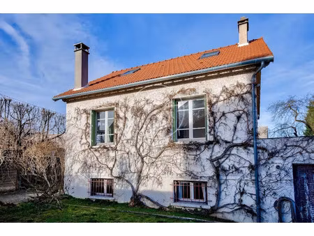 vente maison 7 pièces 147.64 m² à rueil-malmaison (92500)  886 000 €