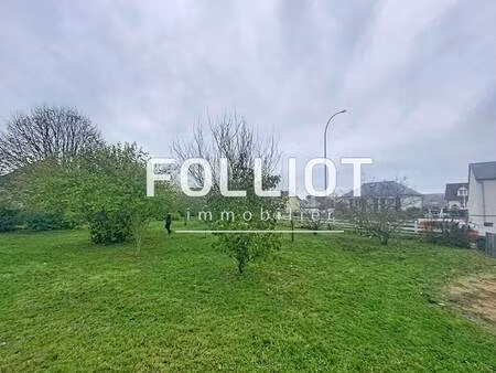 terrain constructible à vendre