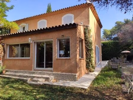 maison de ville à vendre