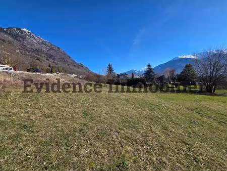 terrain constructible viabilisé à vendre