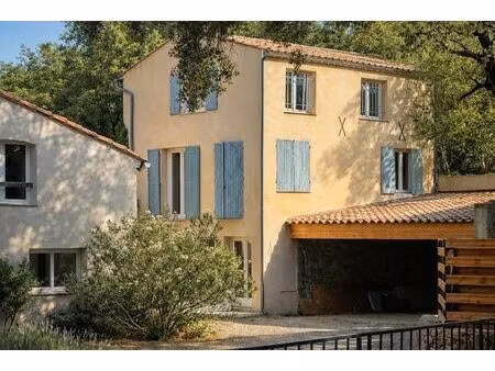 location maison 4 pièces 95 m² à saint-maximin-la-sainte-baume (83470)