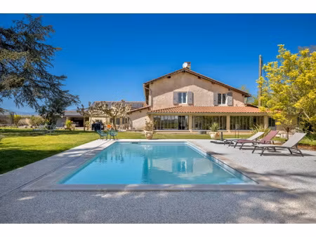 propriete 12 pieces - 486m2 - belleville en beaujolais