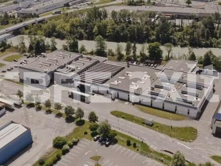 local d'activités à vendre