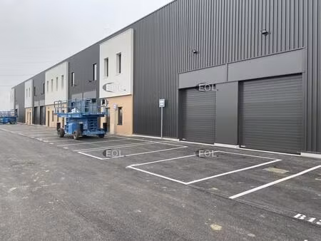 a vendre : locaux d'activités neufs à partir de 201 m²