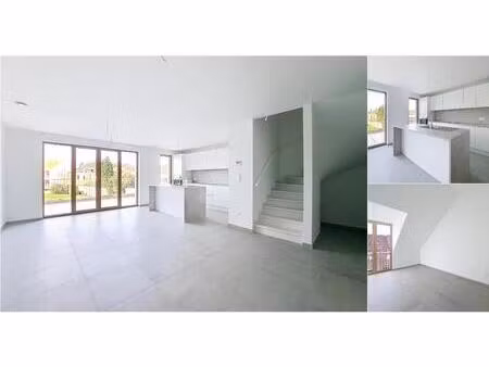 duplex à louer à mechelsesteenweg 189 wezembeek-oppem (rbv42135)