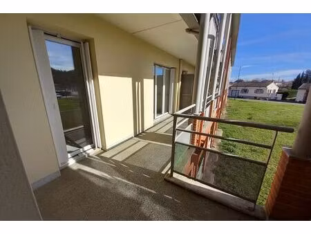 spacieux t2 avec balcon