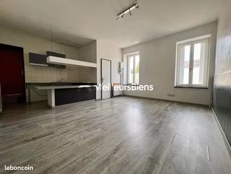 immeuble 8 pièces 277 m²