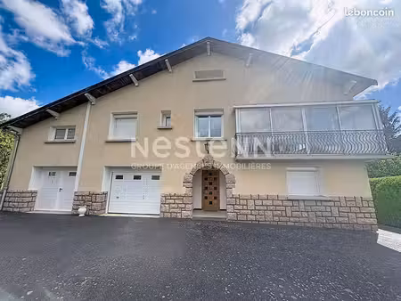 maison 7 pièces 110 m²