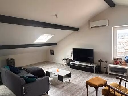 studio _ proche gare