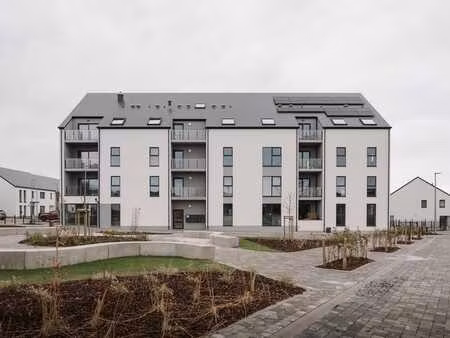 lumineux appartement habay-la-neuve