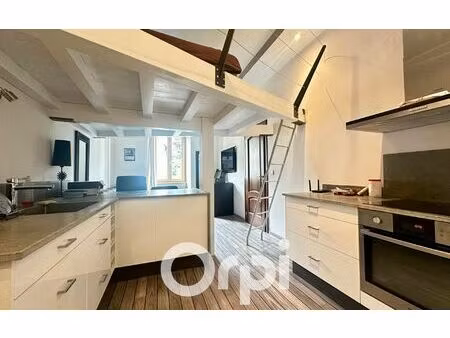 location appartement  25.9 m² t-1 à la terrasse  506 €