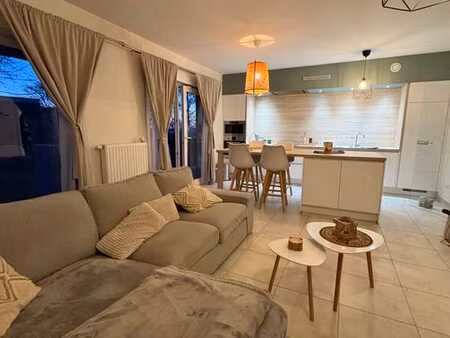 appartement impeccable (parc de l'auca - résidence blanche)