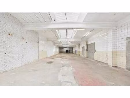 jette - vaste entrepôt polyvalent