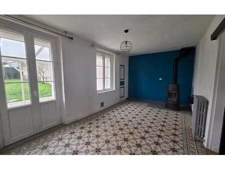 location maison  m² t-4 à chierry  925 €