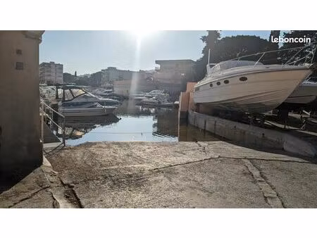 place de port 3m x 6m50 marco polo