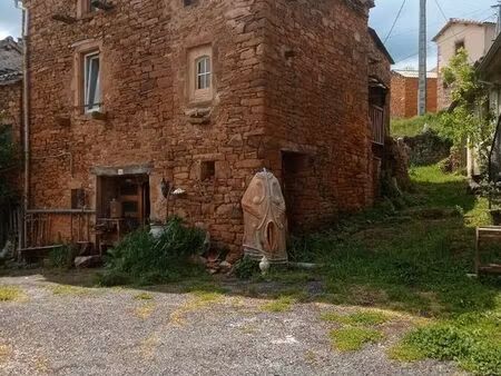 maison ancienne atypique à restaurer