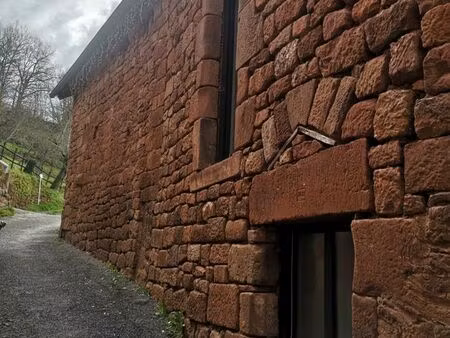 maison en pierre du vallon