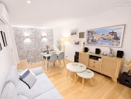 maison de village rénovée avec goût - climatisée – dpe en a - aucun travaux - coeur de vil