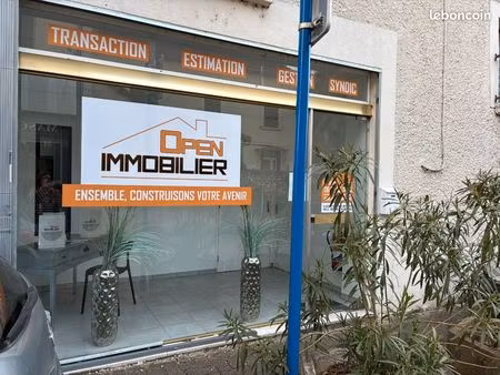 local commercial à louer