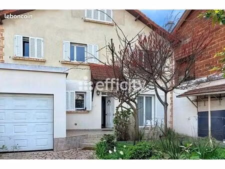 pavillon 5 pièces 120 m²