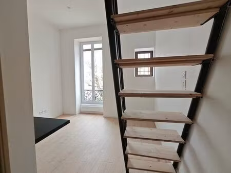 studio mezzanine rénové moderne et cosy