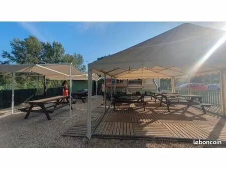 à vendre / à exploiter – food truck / snack – emplacement existant