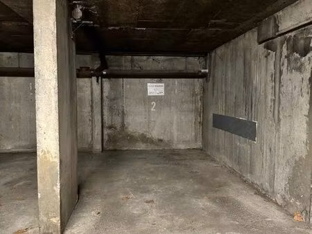 place de parking rumilly