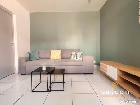 2 pièces meublé avec parking - chartres hyper centre