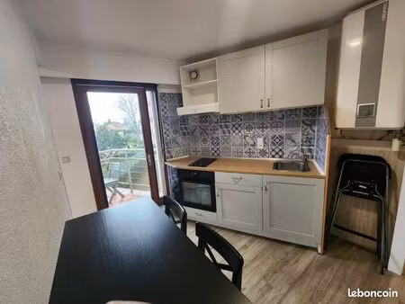 t1 meublé dans résidence calme