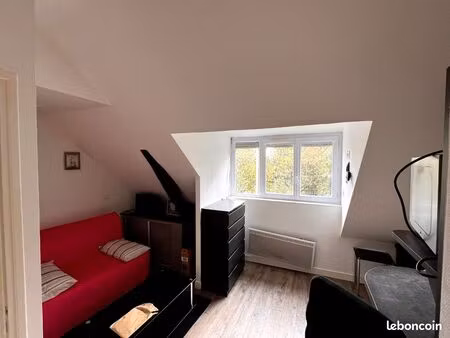 joli studio (tout compris)