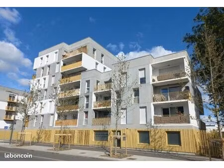 appartement 5 pièces 94 m²