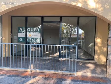 local commercial emplacement premium mouans-sartoux