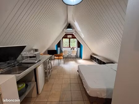 studio centre ville sainta anne