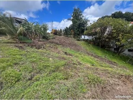 terrain 2182 m² le françois