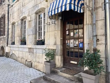 ensemble immobilier baume les dames en plein centre ville 450 m2