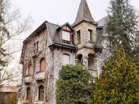 maison 10 pièces 288 m²