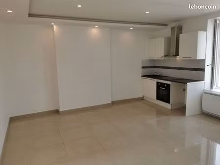 appartement f3 t3 45m2