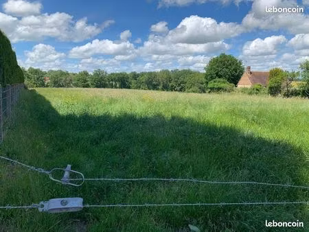 terrain 1800 m² les bottereaux