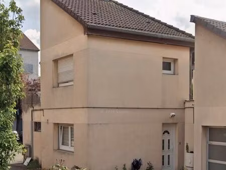 t4 - 84 m² - rez de chaussée - terrasse