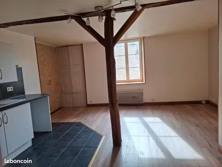 f3 savignac les eglises plein bourg